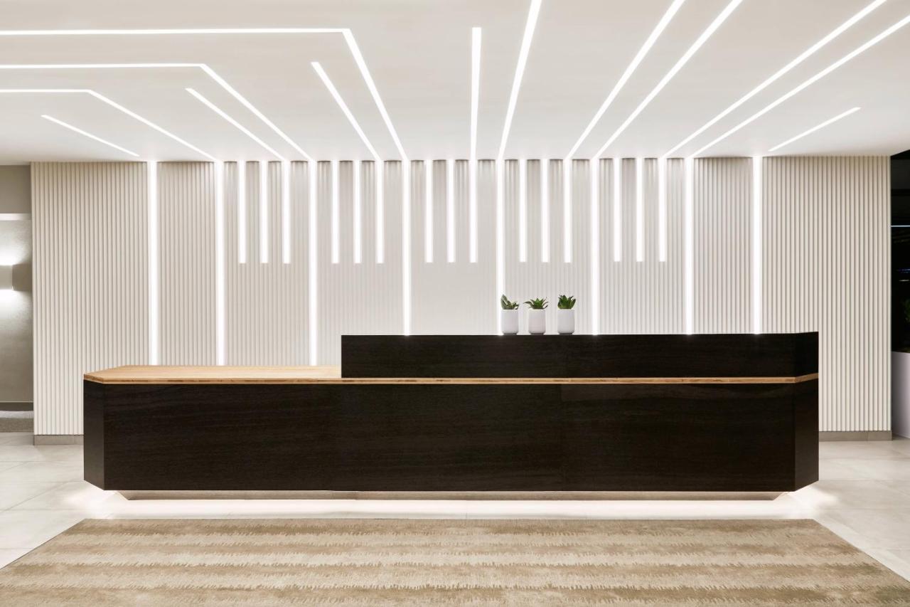 Ac Hotel By Marriott Плезантон Экстерьер фото